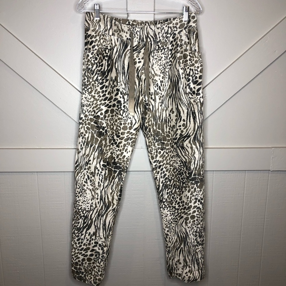 The Porter Collective Women’s L Pull on Pant Animal Print Soft Suede Drawstring